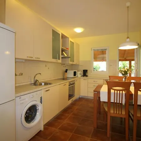 House Marea Holiday home Tar-Vabriga